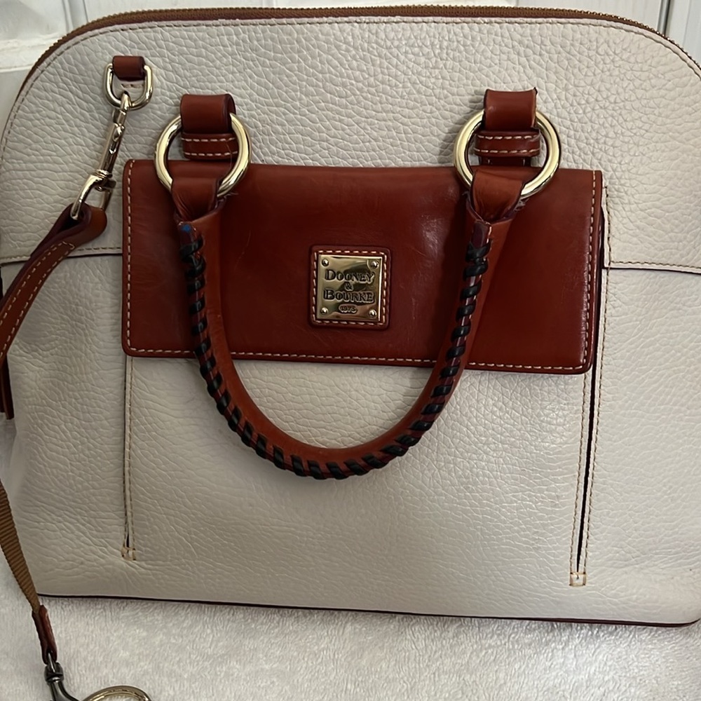 Dooney & Bourke cream satchel bag - Picture 2 of 16